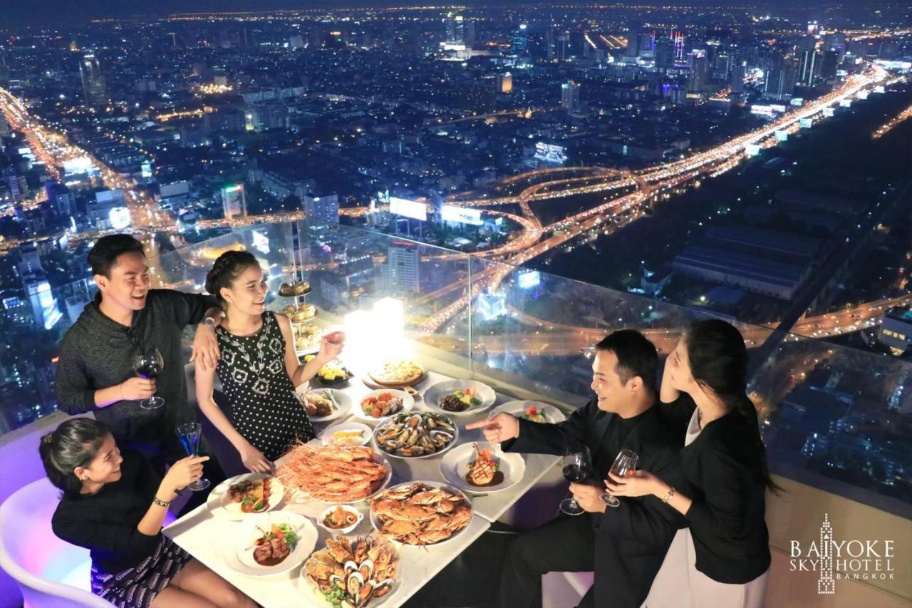 Baiyoke Sky Hotel Bangkok Esterno foto